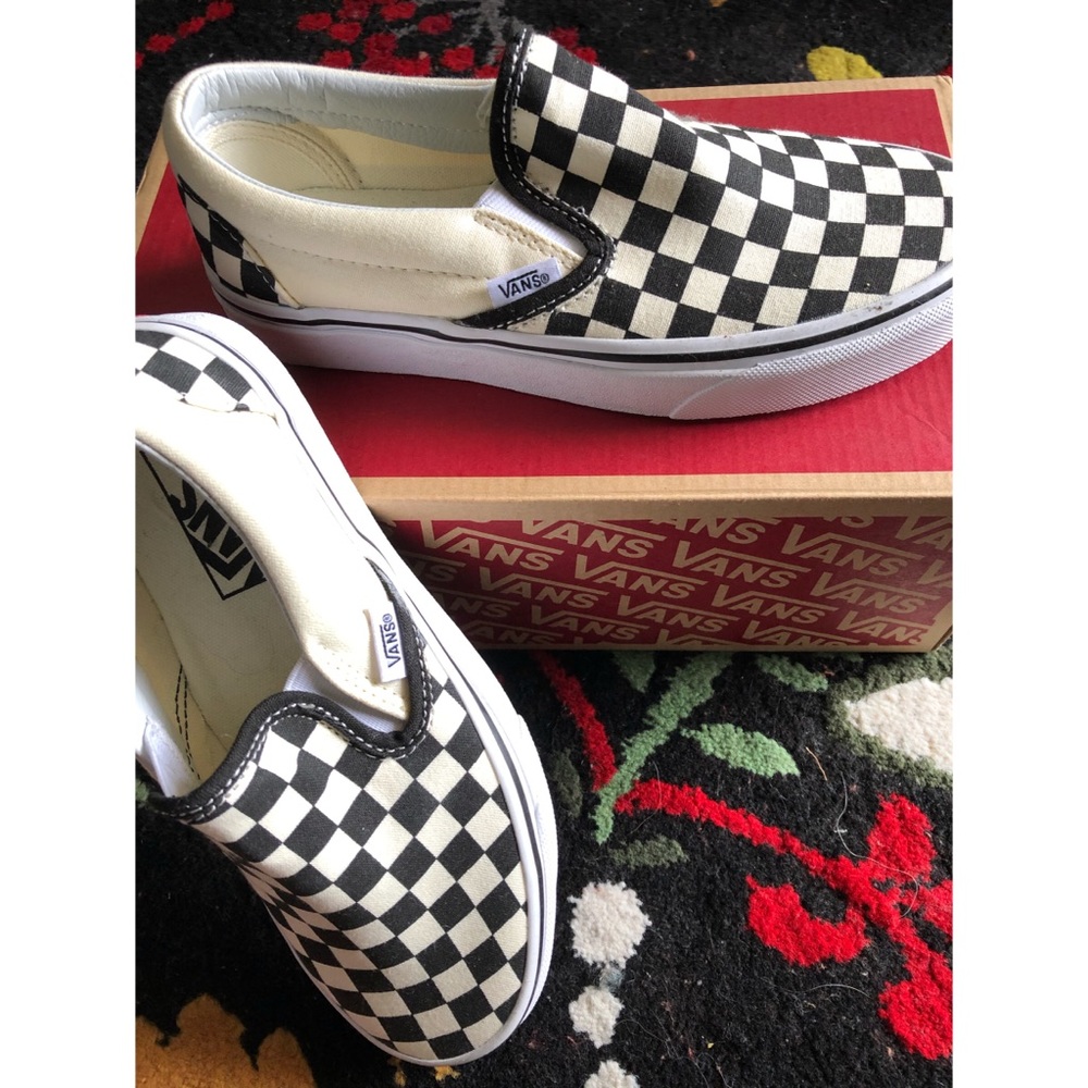 Vans checkerboard slip on